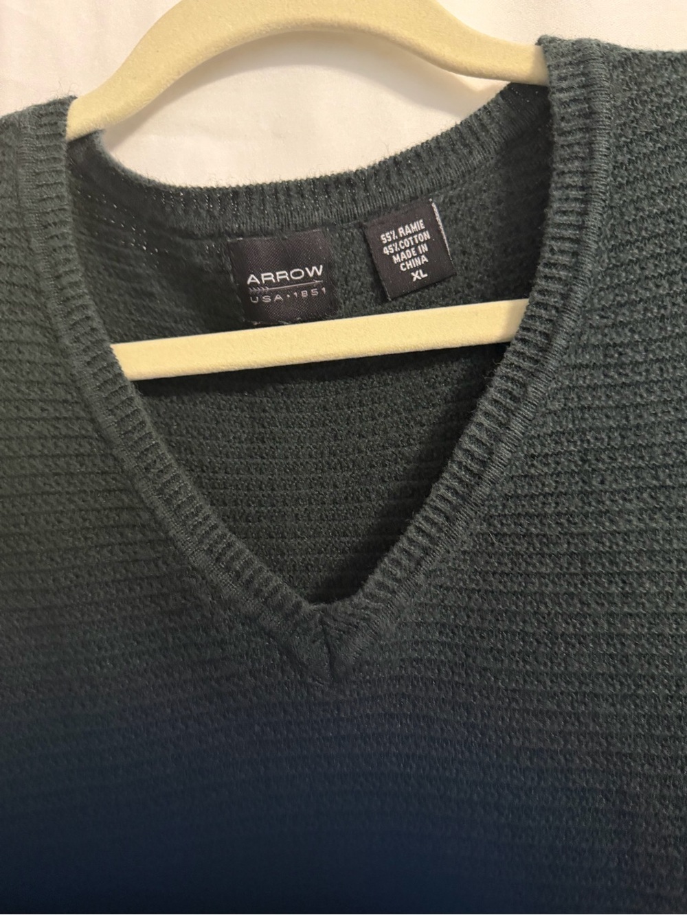 Arrow sweater vest SL  Heather green